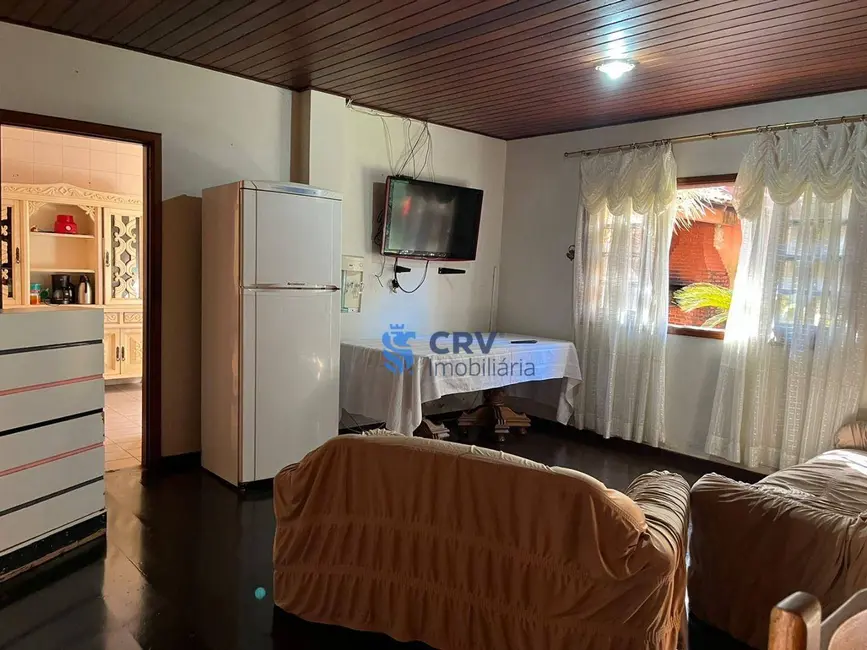 Casa com 6 quartos à venda e para alugar, 590m2 em Lima Azevedo, Londrina - PR - imagem 6 Foto 6 de Casa com 6 quartos à venda e para alugar, 590m2 em Lima Azevedo, Londrina - PR