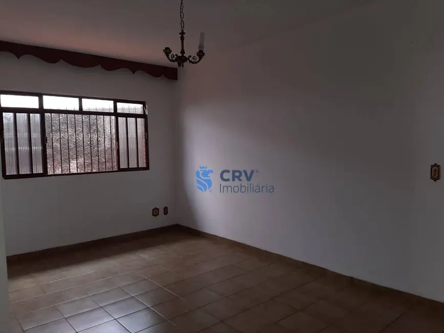 Casa com 6 quartos à venda, 428m2 em Lago Parque, Londrina - PR - imagem 4 Foto 4 de Casa com 6 quartos à venda, 428m2 em Lago Parque, Londrina - PR