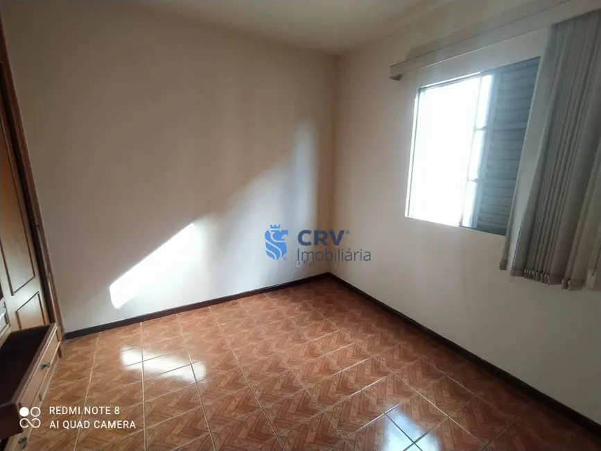 Apartamento com 3 quartos para alugar, 56m2 em Jardim Agari, Londrina - PR - imagem 5 Foto 5 de Apartamento com 3 quartos para alugar, 56m2 em Jardim Agari, Londrina - PR