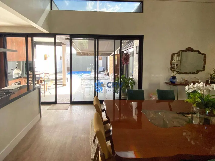 Casa de Condomínio com 4 quartos à venda, 515m2 em Esperança, Londrina - PR - imagem 8 Foto 8 de Casa de Condomínio com 4 quartos à venda, 515m2 em Esperança, Londrina - PR