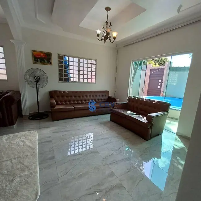 Foto 1 de Casa com 3 quartos à venda, 268m2 em Jardim Vale Azul, Londrina - PR