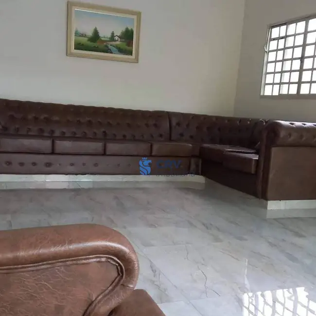 Casa com 3 quartos à venda, 268m2 em Jardim Vale Azul, Londrina - PR - imagem 2 Foto 2 de Casa com 3 quartos à venda, 268m2 em Jardim Vale Azul, Londrina - PR