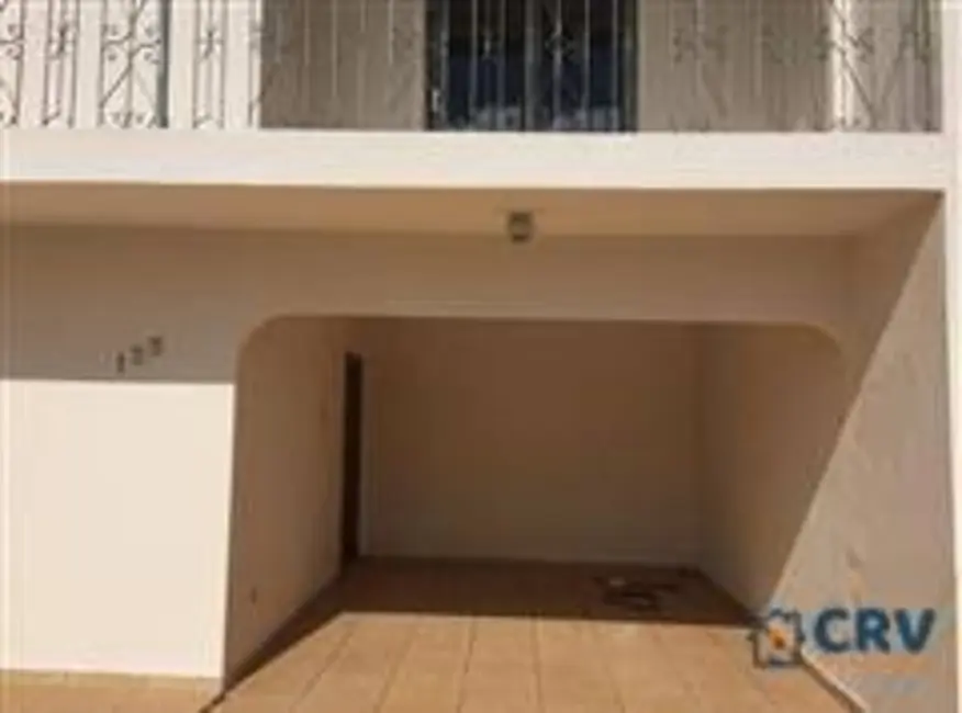 Foto 2 de Sobrado com 4 quartos à venda, 306m2 em Pinheiros, Londrina - PR