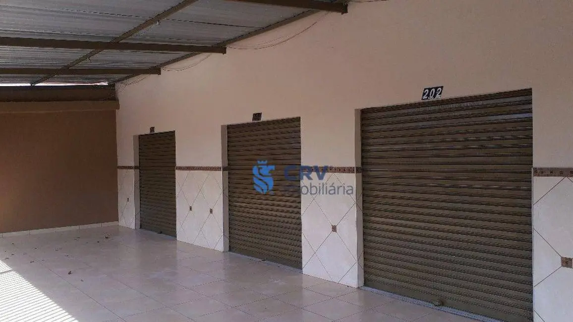 Sala Comercial à venda, 292m2 em Conjunto Habitacional Violim, Londrina - PR - imagem 4 Foto 4 de Sala Comercial à venda, 292m2 em Conjunto Habitacional Violim, Londrina - PR