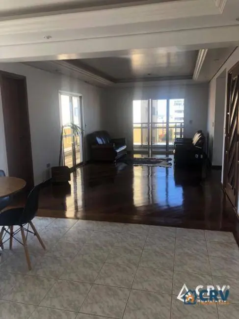 Apartamento com 3 quartos à venda, 296m2 em Centro, Londrina - PR - imagem 3 Foto 3 de Apartamento com 3 quartos à venda, 296m2 em Centro, Londrina - PR