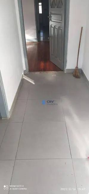 Casa com 2 quartos à venda e para alugar, 290m2 em Centro, Londrina - PR - imagem 9 Foto 9 de Casa com 2 quartos à venda e para alugar, 290m2 em Centro, Londrina - PR