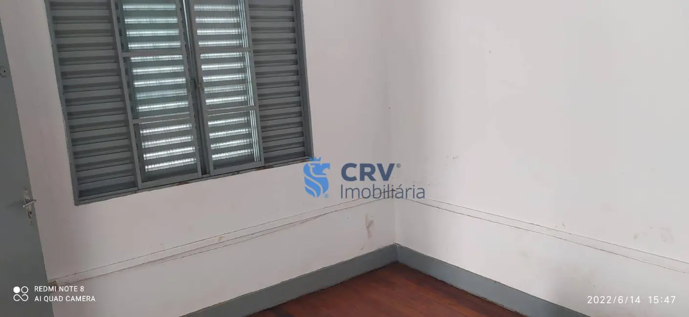 Casa com 2 quartos à venda e para alugar, 290m2 em Centro, Londrina - PR - imagem 6 Foto 6 de Casa com 2 quartos à venda e para alugar, 290m2 em Centro, Londrina - PR