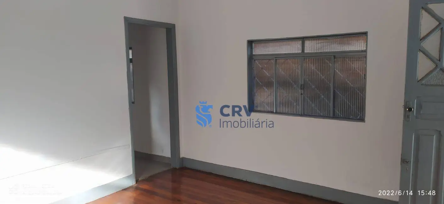 Casa com 2 quartos à venda e para alugar, 290m2 em Centro, Londrina - PR - imagem 8 Foto 8 de Casa com 2 quartos à venda e para alugar, 290m2 em Centro, Londrina - PR