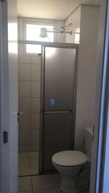 Foto 9 de Apartamento com 2 quartos para alugar, 49m2 em Londrina - PR