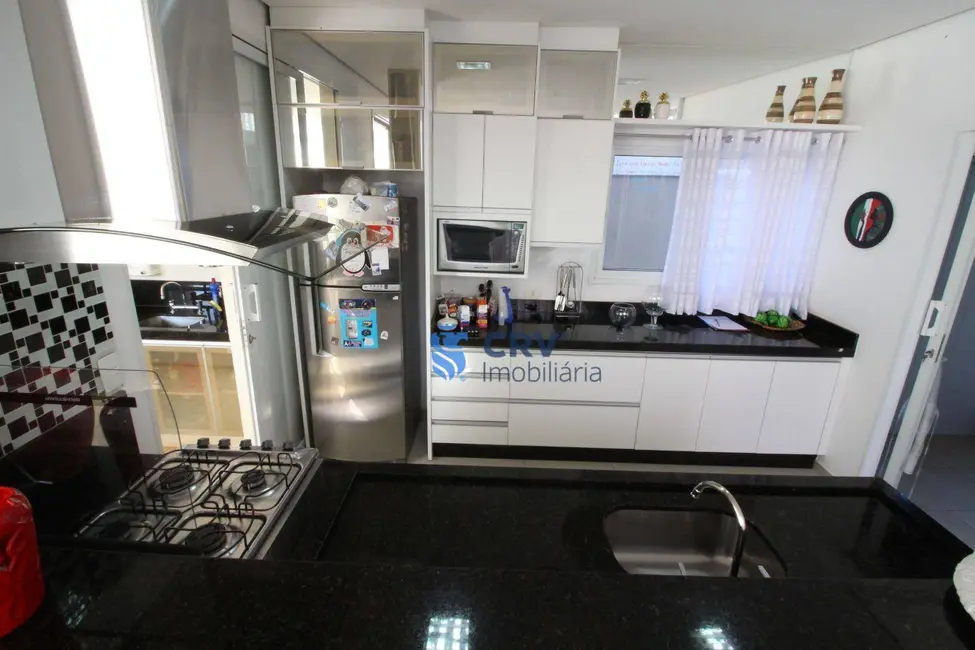 Sobrado com 3 quartos à venda, 547m2 em Terra Bonita, Londrina - PR - imagem 8 Foto 8 de Sobrado com 3 quartos à venda, 547m2 em Terra Bonita, Londrina - PR