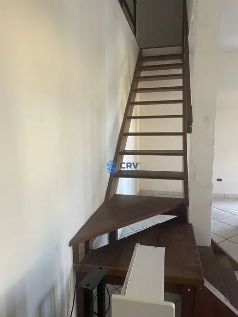 Foto 5 de Sobrado com 3 quartos à venda, 257m2 em Ricardo, Londrina - PR