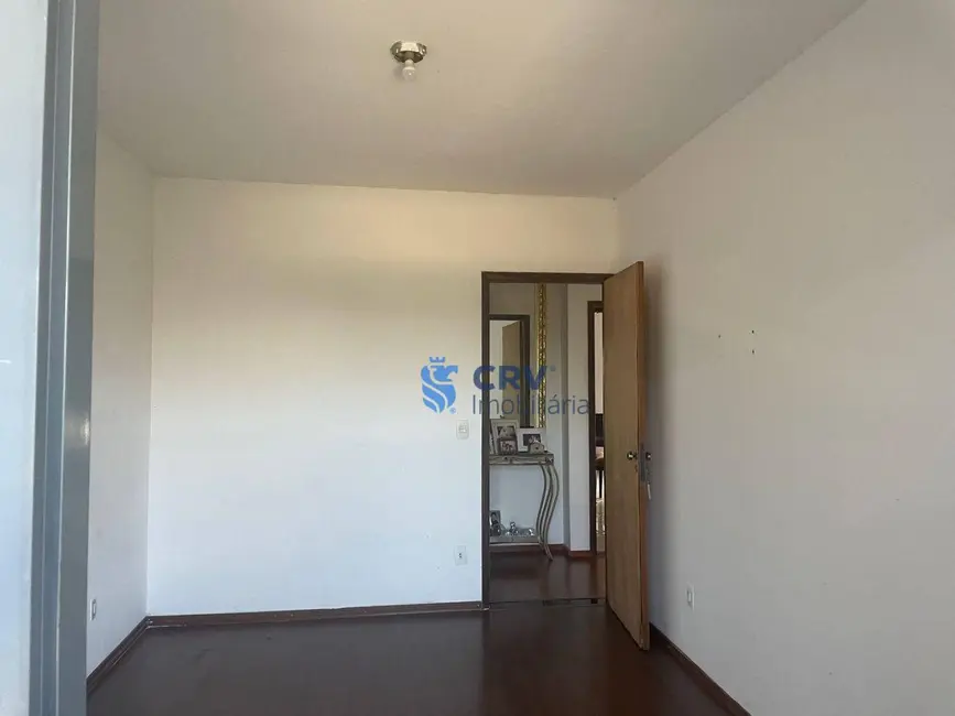 Foto 9 de Sobrado com 3 quartos à venda, 257m2 em Ricardo, Londrina - PR