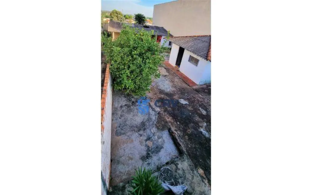 Foto 2 de Terreno / Lote à venda, 360m2 em Monte Carlo, Londrina - PR