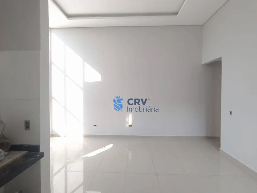 Casa com 3 quartos à venda, 130m2 em Jardim Colúmbia D, Londrina - PR - imagem 5 Foto 5 de Casa com 3 quartos à venda, 130m2 em Jardim Colúmbia D, Londrina - PR