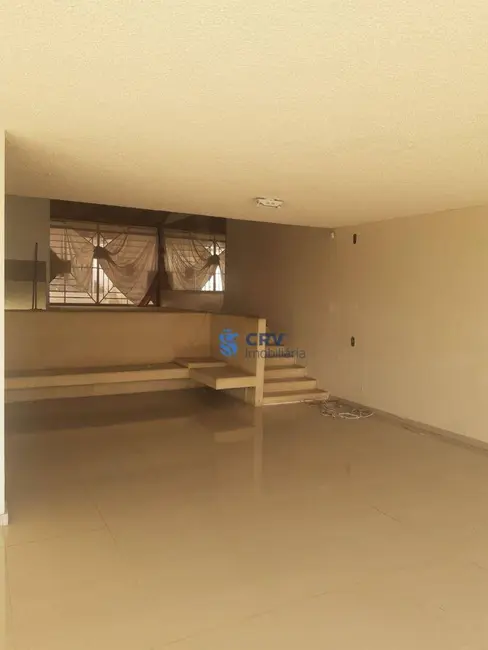 Foto 18 de Sobrado para alugar, 400m2 em Vitória, Londrina - PR
