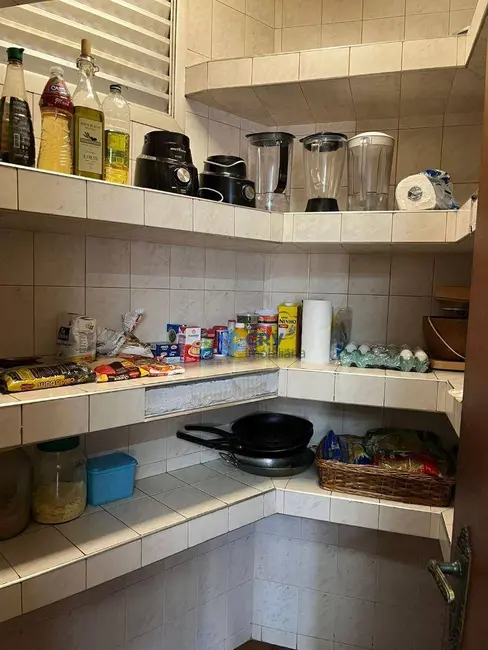 Apartamento com 4 quartos à venda, 298m2 em Centro, Londrina - PR - imagem 8 Foto 8 de Apartamento com 4 quartos à venda, 298m2 em Centro, Londrina - PR