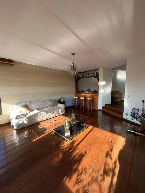 Apartamento com 4 quartos à venda, 298m2 em Centro, Londrina - PR - imagem 3 Foto 3 de Apartamento com 4 quartos à venda, 298m2 em Centro, Londrina - PR