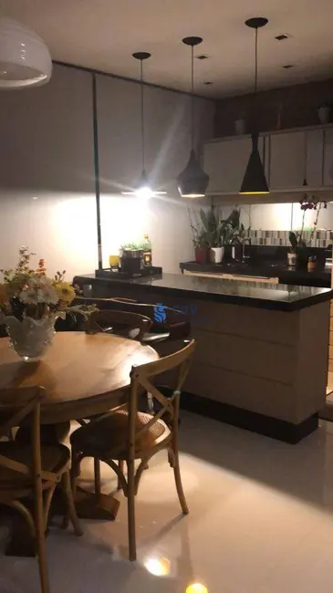 Apartamento com 3 quartos à venda, 213m2 em Londrina - PR - imagem 4 Foto 4 de Apartamento com 3 quartos à venda, 213m2 em Londrina - PR