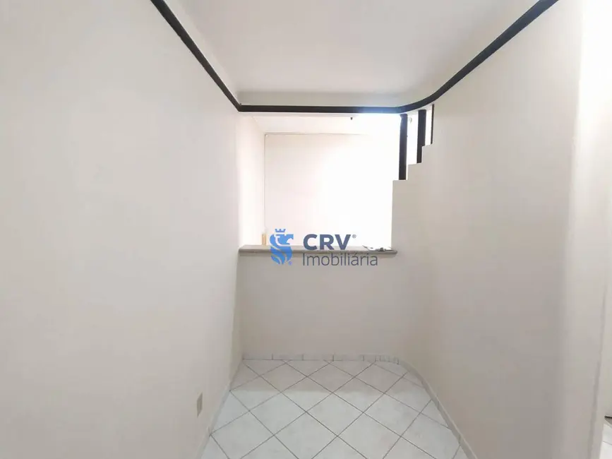 Sala Comercial à venda e para alugar, 81m2 em Centro, Londrina - PR - imagem 4 Foto 4 de Sala Comercial à venda e para alugar, 81m2 em Centro, Londrina - PR