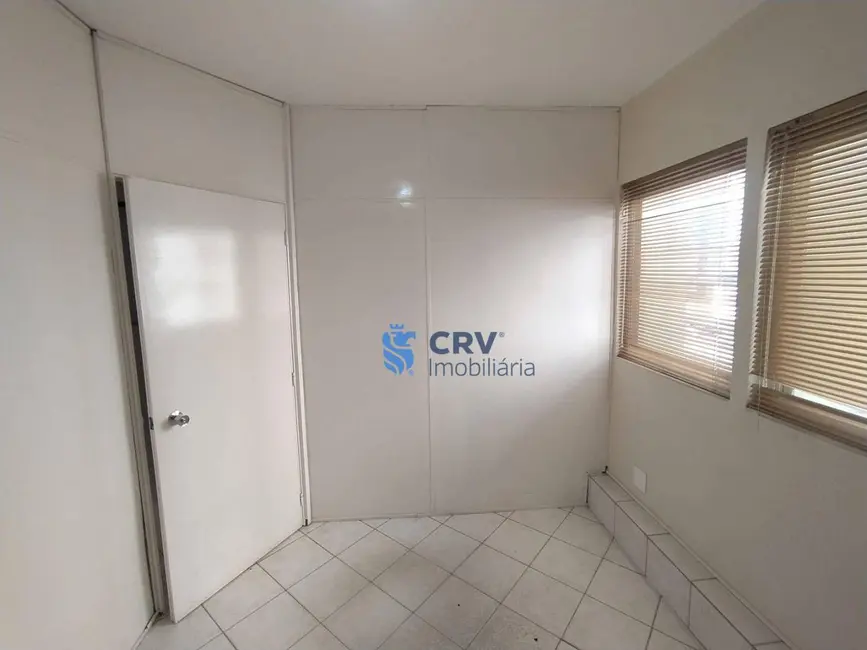 Sala Comercial à venda e para alugar, 81m2 em Centro, Londrina - PR - imagem 8 Foto 8 de Sala Comercial à venda e para alugar, 81m2 em Centro, Londrina - PR
