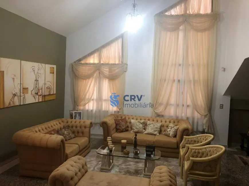 Casa com 4 quartos à venda, 630m2 em Tucano, Londrina - PR - imagem 5 Foto 5 de Casa com 4 quartos à venda, 630m2 em Tucano, Londrina - PR