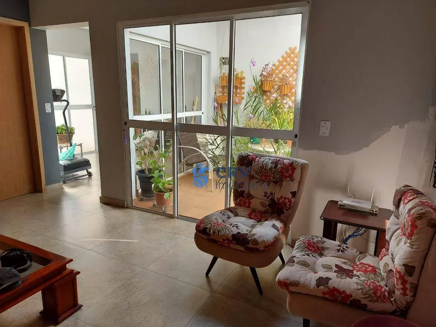 Casa de Condomínio com 2 quartos à venda, 1820m2 em Esperança, Londrina - PR - imagem 5 Foto 5 de Casa de Condomínio com 2 quartos à venda, 1820m2 em Esperança, Londrina - PR