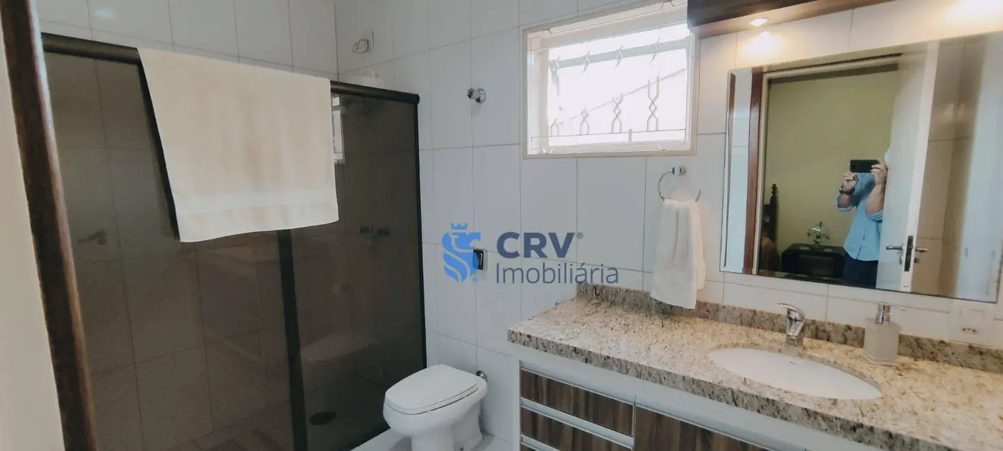 Foto 9 de Casa com 3 quartos para alugar, 300m2 em Ipanema, Londrina - PR