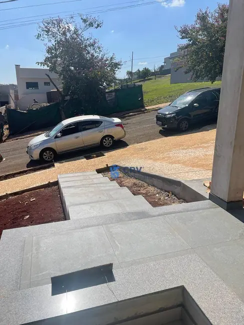 Foto 3 de Casa de Condomínio com 3 quartos à venda, 300m2 em Ibipora - PR