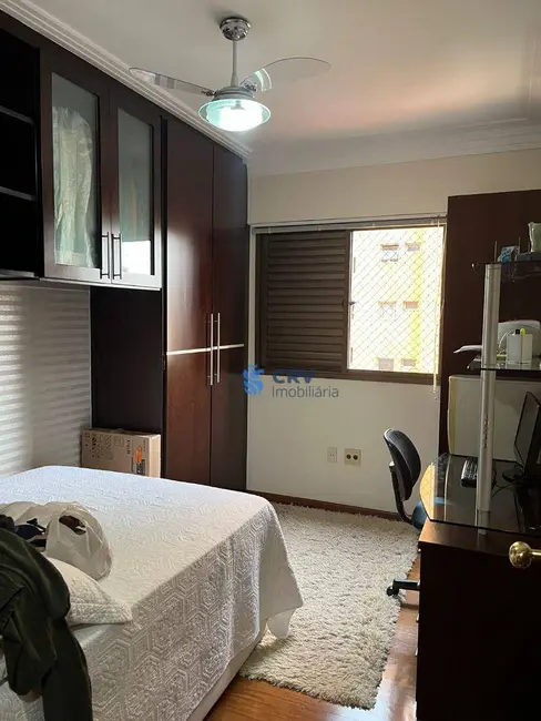 Apartamento com 3 quartos à venda, 188m2 em Centro, Londrina - PR - imagem 7 Foto 7 de Apartamento com 3 quartos à venda, 188m2 em Centro, Londrina - PR