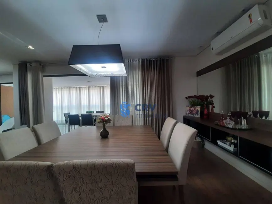 Apartamento com 3 quartos à venda, 295m2 em Gleba Fazenda Palhano, Londrina - PR - imagem 5 Foto 5 de Apartamento com 3 quartos à venda, 295m2 em Gleba Fazenda Palhano, Londrina - PR