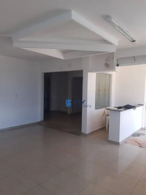 Foto 8 de Casa para alugar, 450m2 em Jardim Presidente, Londrina - PR