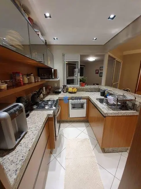 Apartamento com 2 quartos à venda, 141m2 em Londrina - PR - imagem 6 Foto 6 de Apartamento com 2 quartos à venda, 141m2 em Londrina - PR