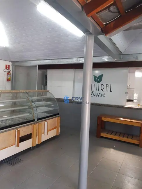 Casa à venda, 250m2 em Jardim Presidente, Londrina - PR - imagem 7 Foto 7 de Casa à venda, 250m2 em Jardim Presidente, Londrina - PR