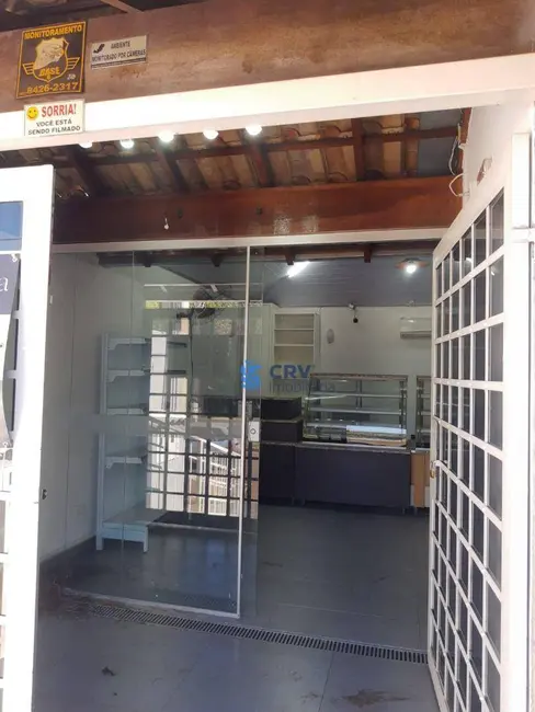 Casa à venda, 250m2 em Jardim Presidente, Londrina - PR - imagem 5 Foto 5 de Casa à venda, 250m2 em Jardim Presidente, Londrina - PR
