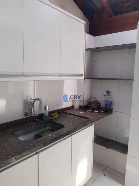 Foto 15 de Casa à venda, 250m2 em Jardim Presidente, Londrina - PR