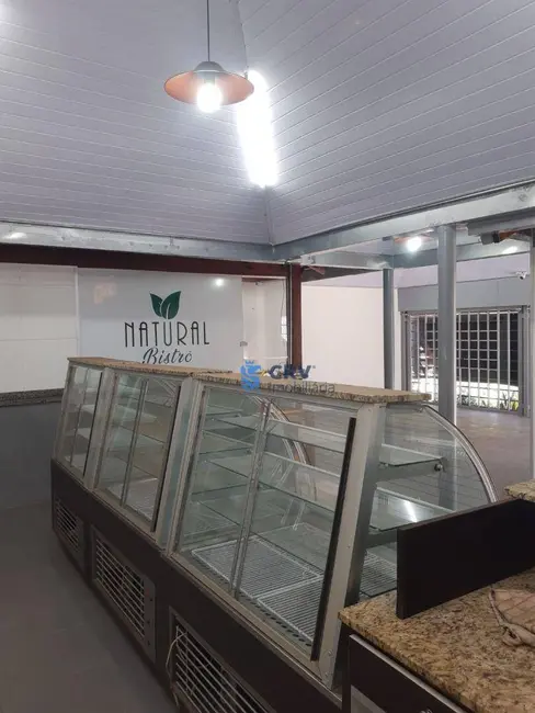 Foto 11 de Casa à venda, 250m2 em Jardim Presidente, Londrina - PR