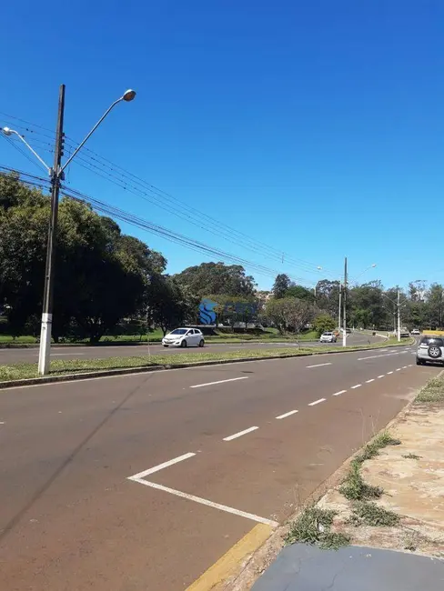 Casa à venda, 250m2 em Jardim Presidente, Londrina - PR - imagem 4 Foto 4 de Casa à venda, 250m2 em Jardim Presidente, Londrina - PR