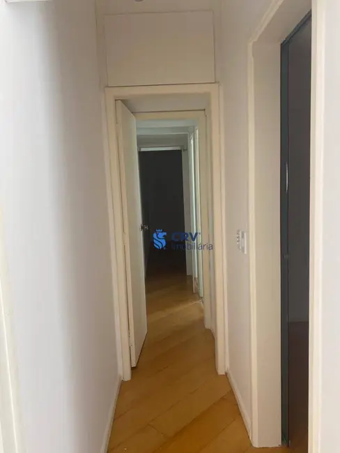 Apartamento com 2 quartos à venda, 51m2 em Centro, Londrina - PR - imagem 5 Foto 5 de Apartamento com 2 quartos à venda, 51m2 em Centro, Londrina - PR