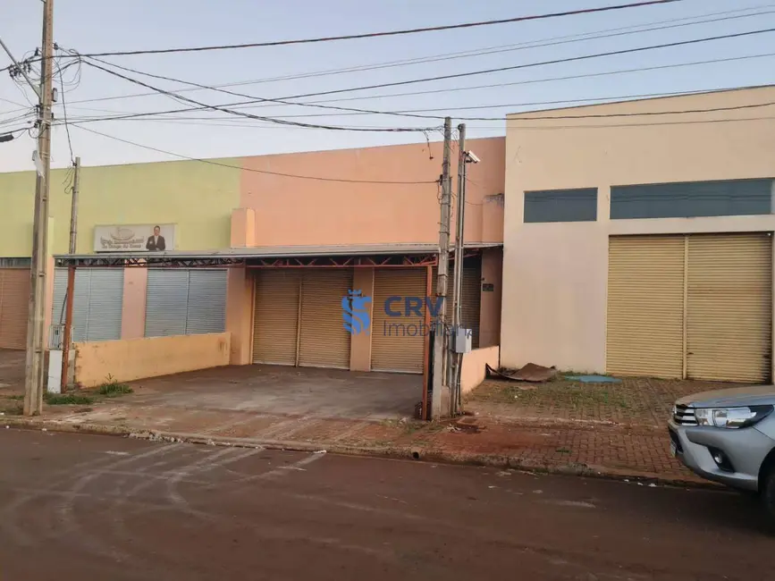 Foto 1 de Armazém / Galpão à venda, 250m2 em Jardim Maria Celina, Londrina - PR