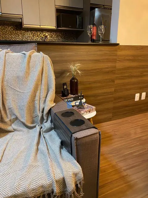 Apartamento com 2 quartos à venda, 60m2 em Londrina - PR - imagem 7 Foto 7 de Apartamento com 2 quartos à venda, 60m2 em Londrina - PR