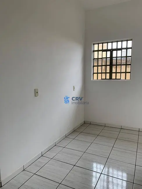 Foto 4 de Kitnet com 1 quarto para alugar, 27m2 em Vila Balarotti, Londrina - PR