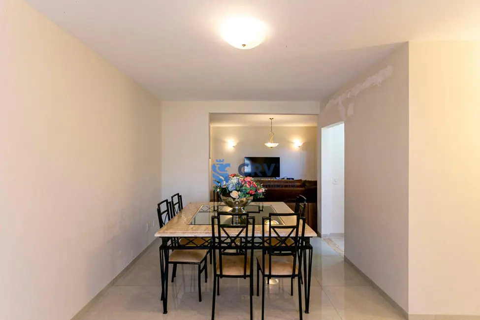 Casa com 5 quartos à venda, 560m2 em Parque Residencial Alcântara, Londrina - PR - imagem 2 Foto 2 de Casa com 5 quartos à venda, 560m2 em Parque Residencial Alcântara, Londrina - PR
