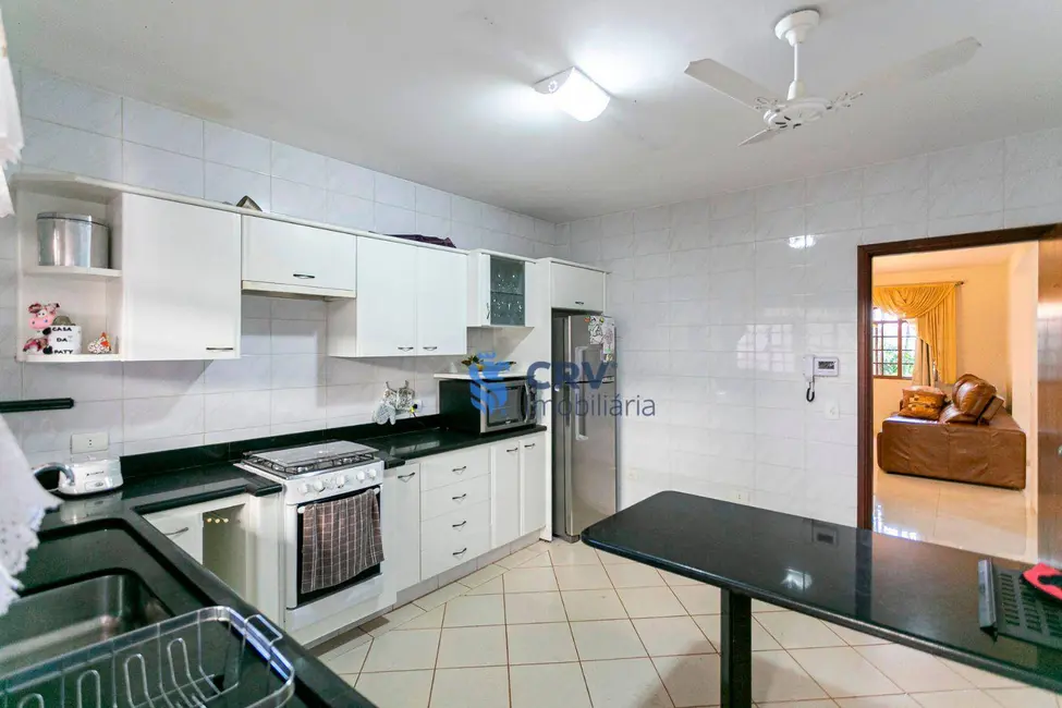 Casa com 5 quartos à venda, 560m2 em Parque Residencial Alcântara, Londrina - PR - imagem 5 Foto 5 de Casa com 5 quartos à venda, 560m2 em Parque Residencial Alcântara, Londrina - PR