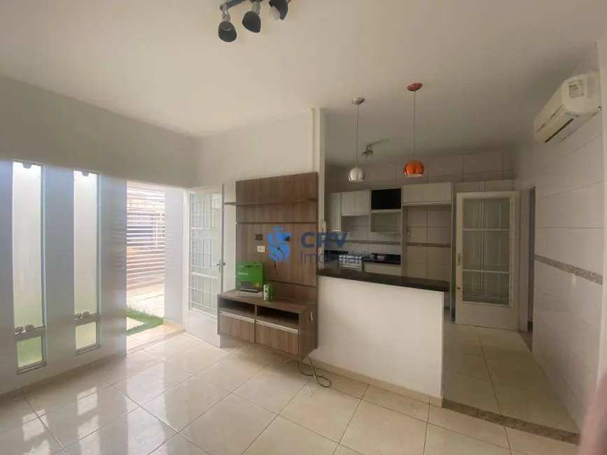 Foto 1 de Casa com 3 quartos à venda, 171m2 em Portal de Versalhes 2, Londrina - PR