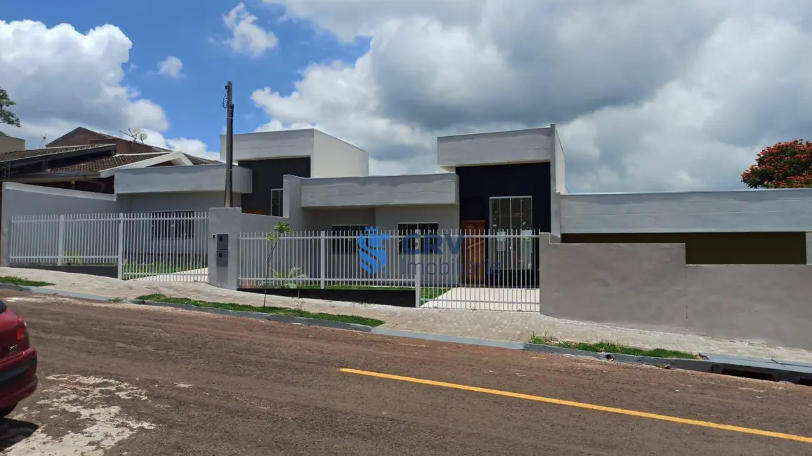 Foto 1 de Casa com 2 quartos à venda, 125m2 em Colúmbia, Londrina - PR