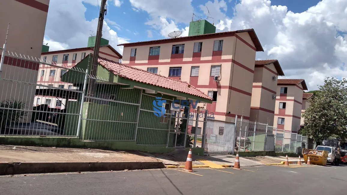 Apartamento com 2 quartos à venda, 44m2 em Tietê, Londrina - PR - imagem 3 Foto 3 de Apartamento com 2 quartos à venda, 44m2 em Tietê, Londrina - PR