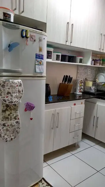Apartamento com 2 quartos à venda, 44m2 em Tietê, Londrina - PR - imagem 7 Foto 7 de Apartamento com 2 quartos à venda, 44m2 em Tietê, Londrina - PR