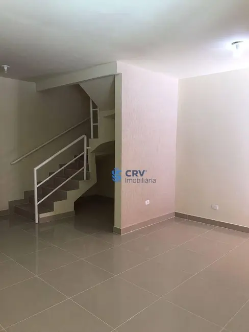 Sobrado com 3 quartos à venda, 113m2 em Conjunto Habitacional Santiago II, Londrina - PR - imagem 7 Foto 7 de Sobrado com 3 quartos à venda, 113m2 em Conjunto Habitacional Santiago II, Londrina - PR