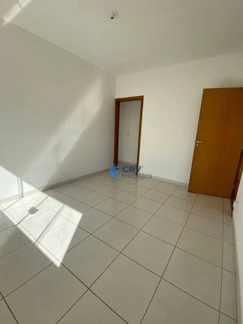 Casa com 3 quartos à venda, 348m2 em Maria Lúcia, Londrina - PR - imagem 9 Foto 9 de Casa com 3 quartos à venda, 348m2 em Maria Lúcia, Londrina - PR