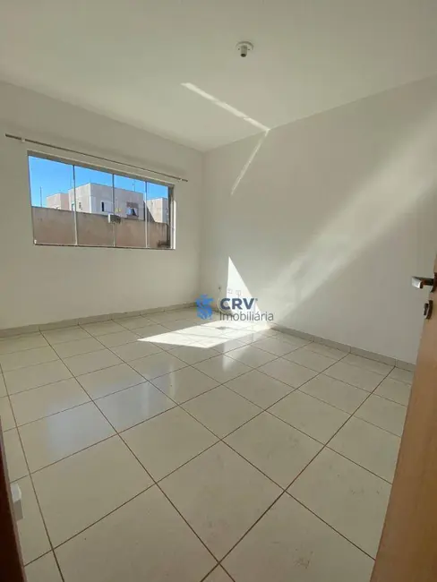 Casa com 3 quartos à venda, 348m2 em Maria Lúcia, Londrina - PR - imagem 7 Foto 7 de Casa com 3 quartos à venda, 348m2 em Maria Lúcia, Londrina - PR